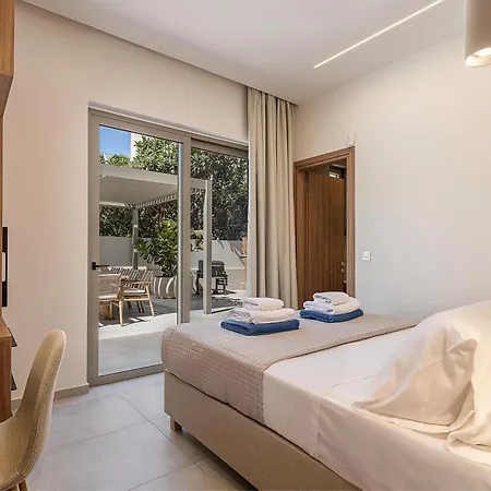 Aurea Villa Kato Daratso