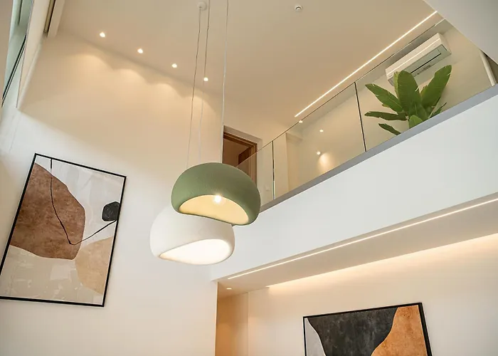 فيلة Aurea كاتو ذاراتسو