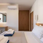 Aurea Villa *