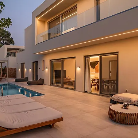Aurea Villa