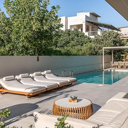 Aurea Villa *