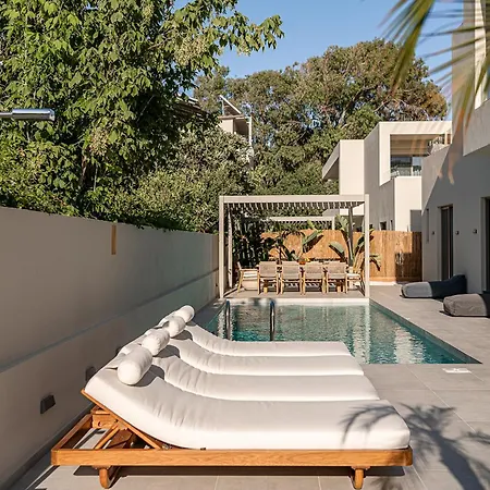 Aurea Villa Kato Daratso